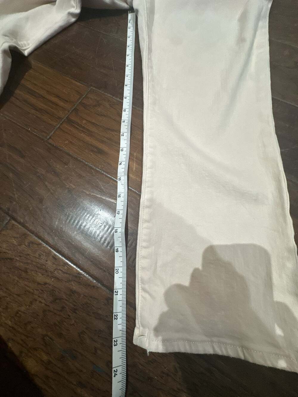 Hatch Maternity White Denim Cropped Jeans Size 33 - Picture 4 of 6